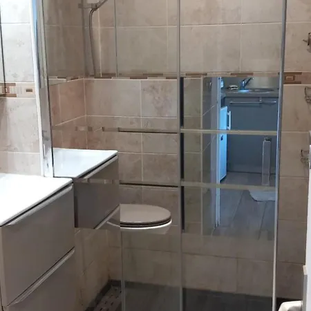 Les Coteaux Du Preconil Yourhosthelper Apartment