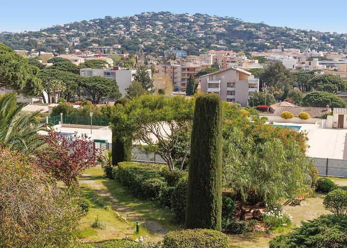 아파트 Les Coteaux Du Preconil Yourhosthelper *